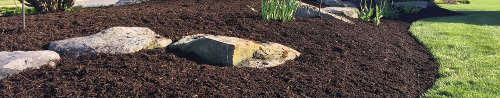 Meadows Farms Premium Shredded Hardwood Mulch